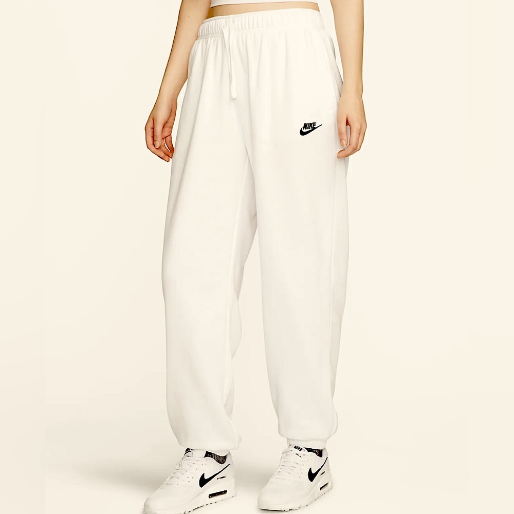 Nike Sweatpants